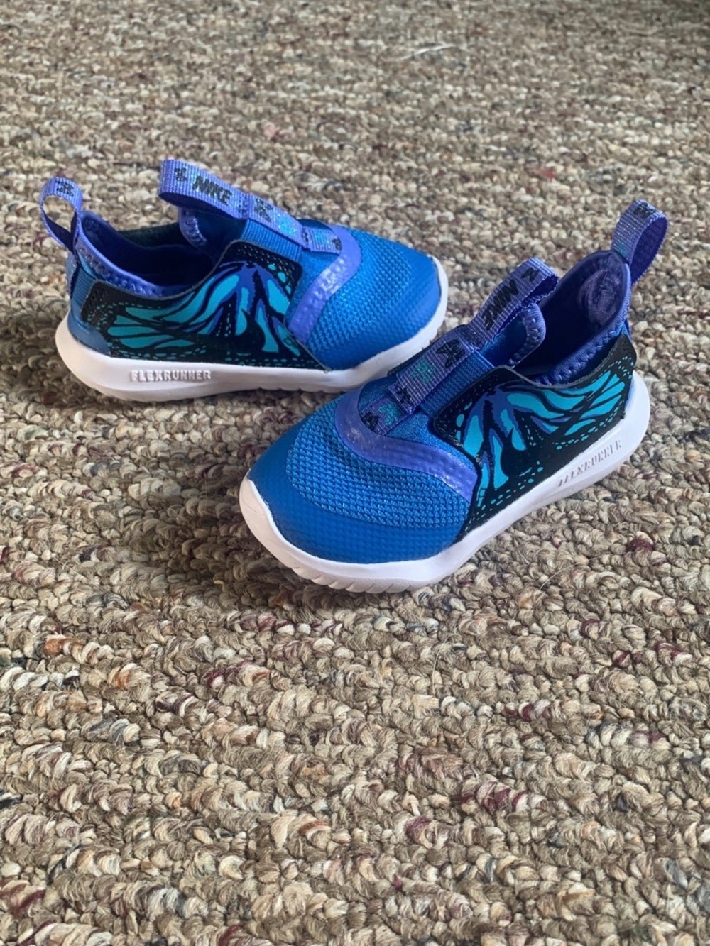 Nike Kids Blue & Teal Slip-On Sneakers